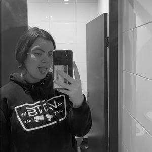 Meet your Posher, Grace